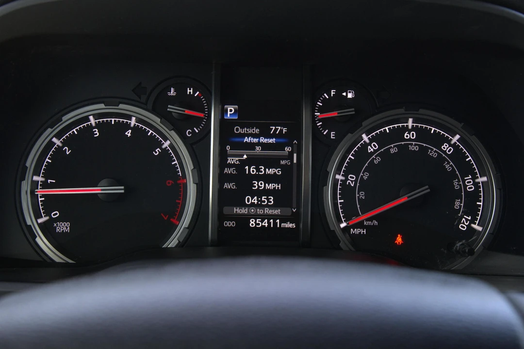 2020 Toyota 4Runner 5th Gen - Image 27 of 31