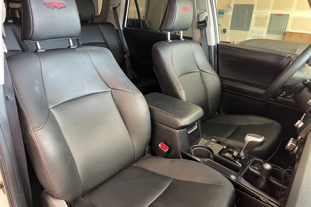 2020 Toyota 4Runner 5th Gen - Image 25 of 31