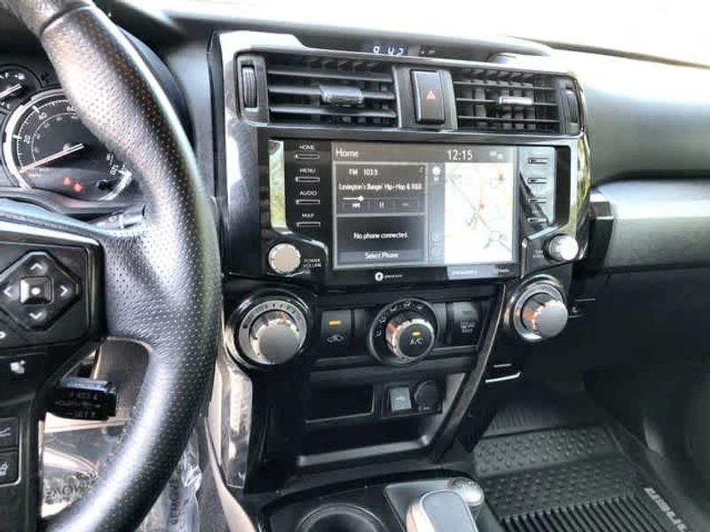 2020 Toyota 4Runner 5th Gen - Image 14 of 19