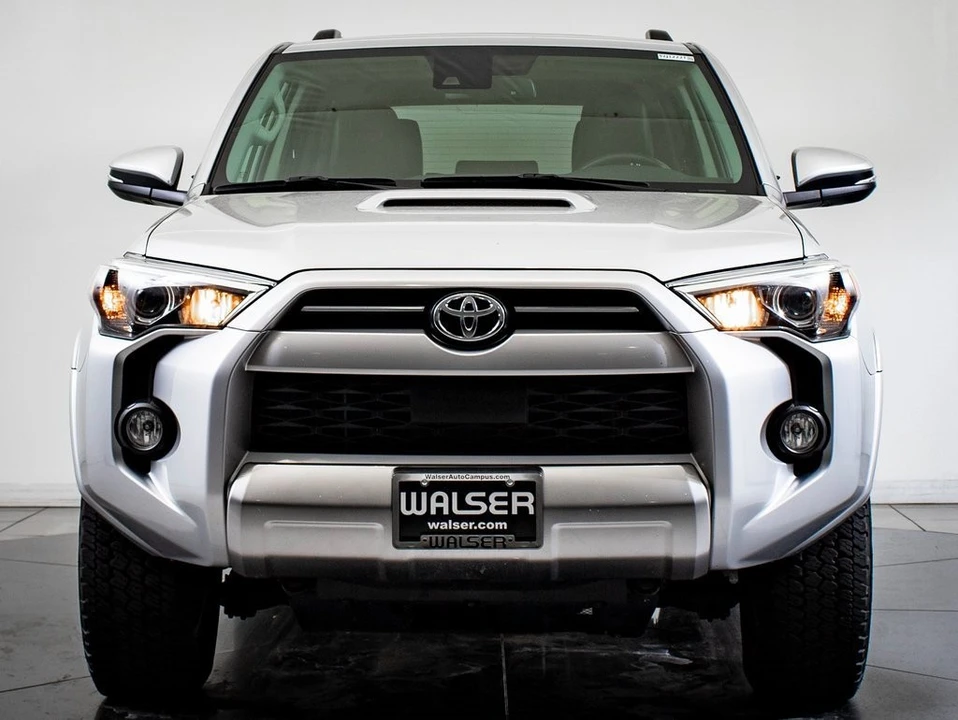 2020 Toyota 4Runner 5th Gen - Image 2 of 21