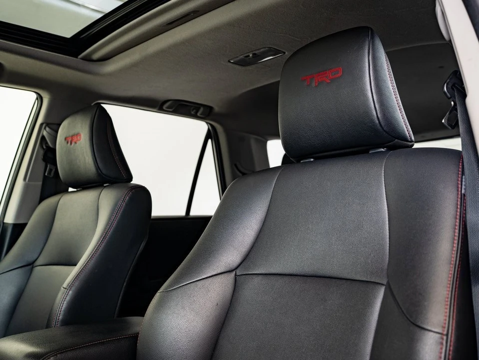 2020 Toyota 4Runner 5th Gen - Image 19 of 21