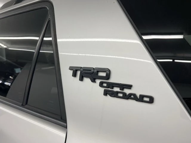 2020 Toyota 4Runner 5th Gen - Image 11 of 12