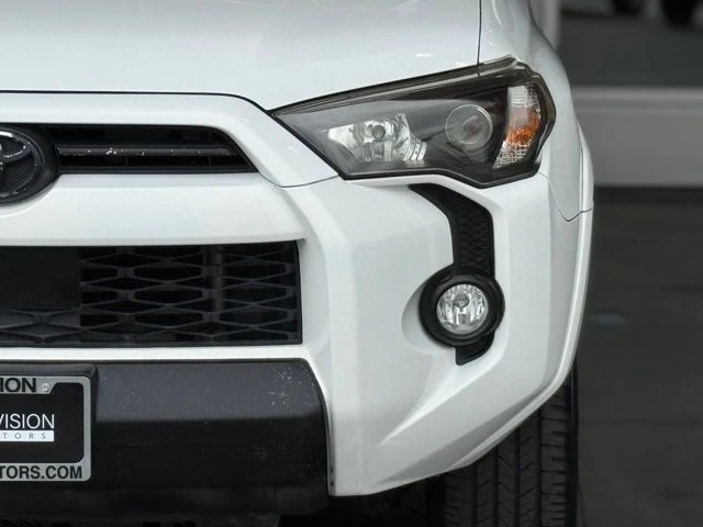 2020 Toyota 4Runner 5th Gen - Image 5 of 12