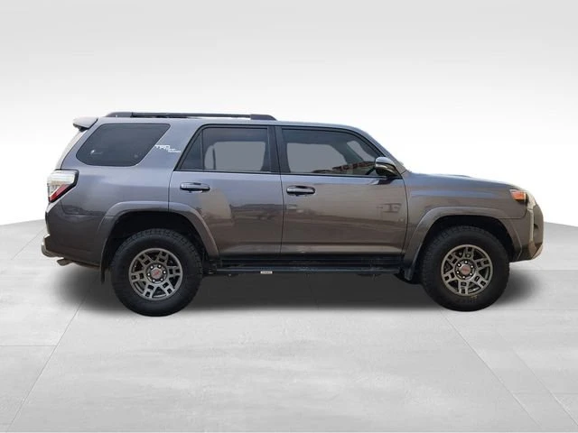 2020 Toyota 4Runner 5th Gen - Image 8 of 12