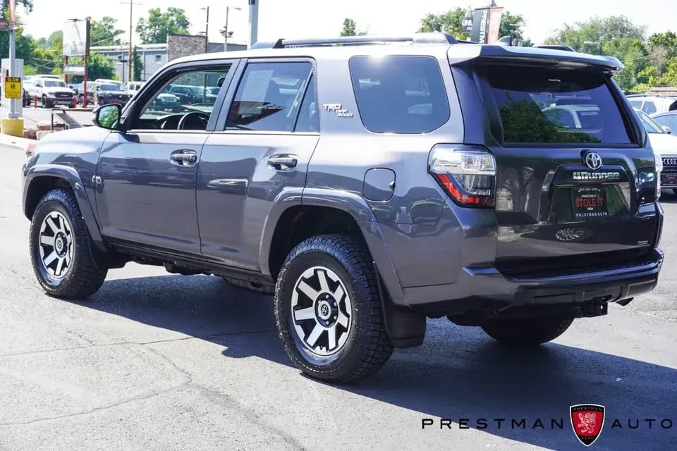 2020 Toyota 4Runner 5th Gen - Image 3 of 20