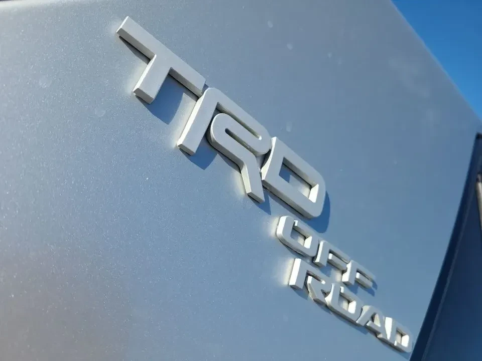 2020 Toyota 4Runner 5th Gen - Image 16 of 20