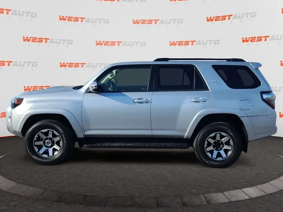 2020 Toyota 4Runner 5th Gen - Image 2 of 20