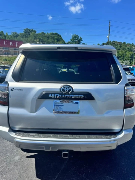 2020 Toyota 4Runner 5th Gen - Image 5 of 17