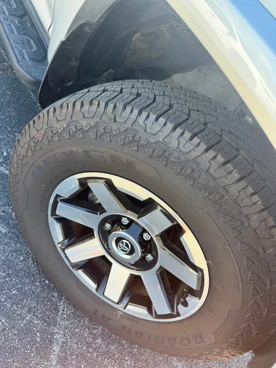 2020 Toyota 4Runner 5th Gen - Image 6 of 17