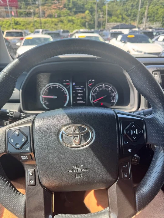 2020 Toyota 4Runner 5th Gen - Image 8 of 17