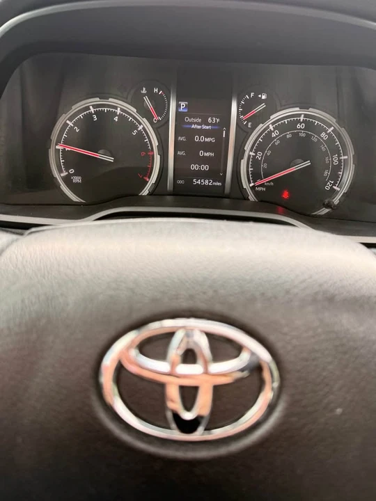 2020 Toyota 4Runner 5th Gen - Image 18 of 20