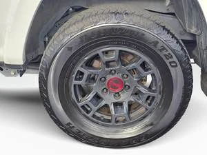 2020 Toyota 4Runner 5th Gen - Image 13 of 16