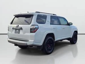2020 Toyota 4Runner 5th Gen - Image 5 of 16