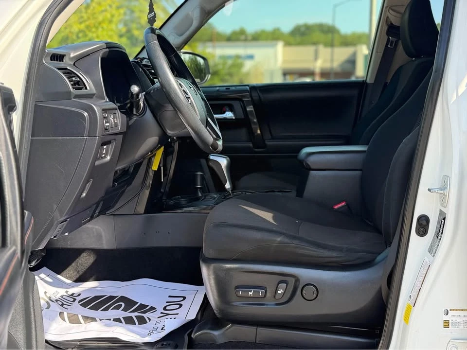 2020 Toyota 4Runner 5th Gen - Image 14 of 20