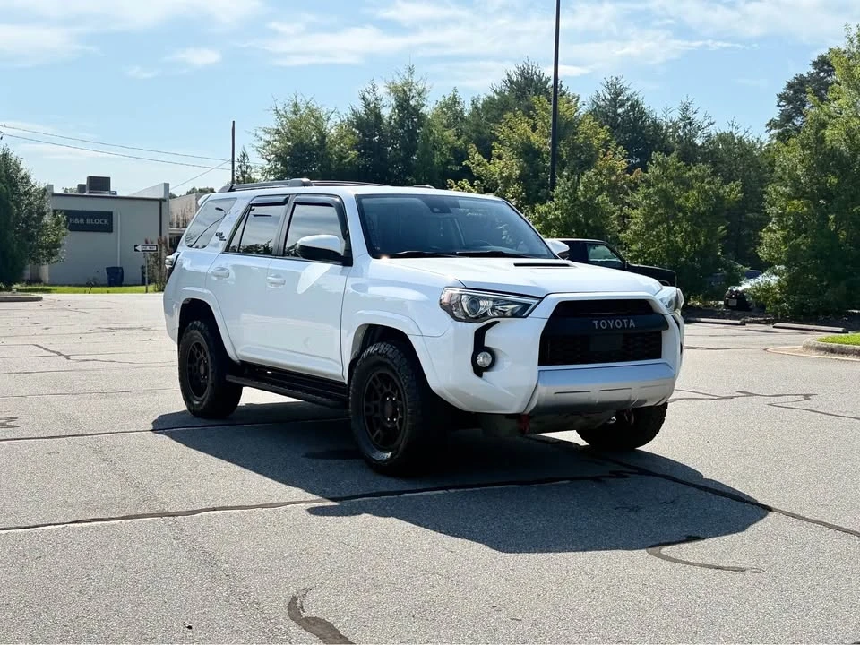 2020 Toyota 4Runner 5th Gen - Image 5 of 20