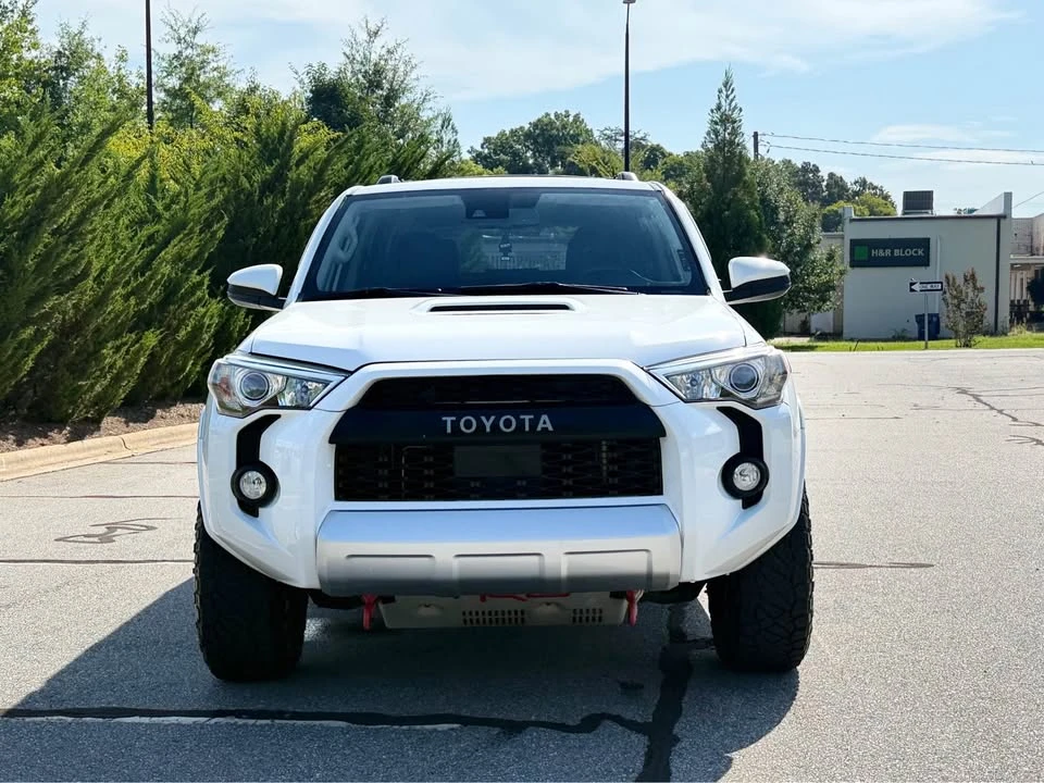 2020 Toyota 4Runner 5th Gen - Image 4 of 20