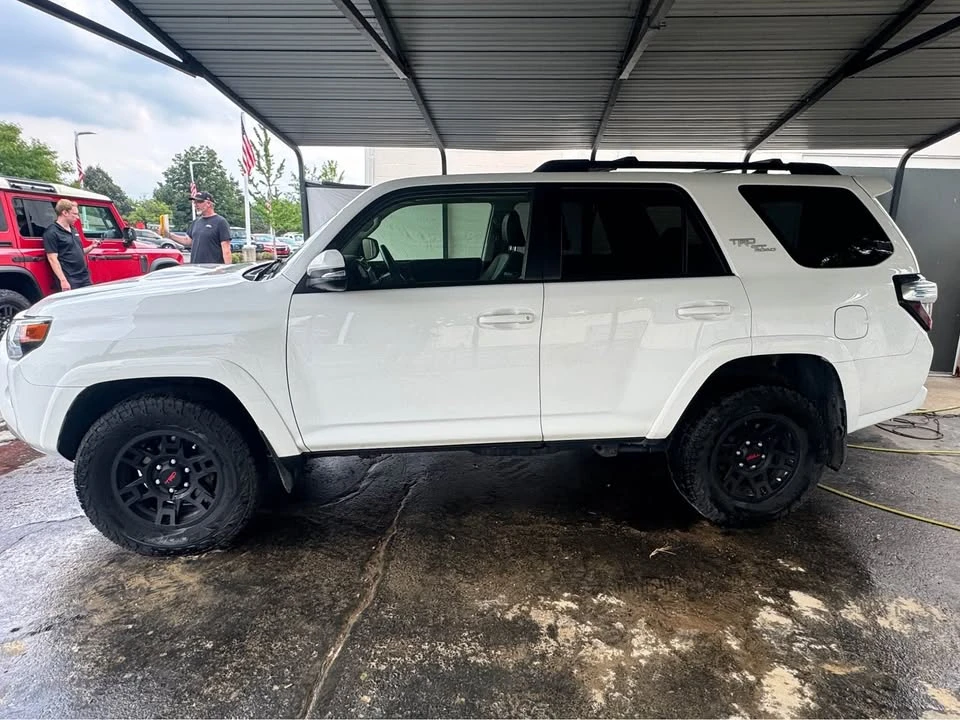 2020 Toyota 4Runner 5th Gen - Image 4 of 11
