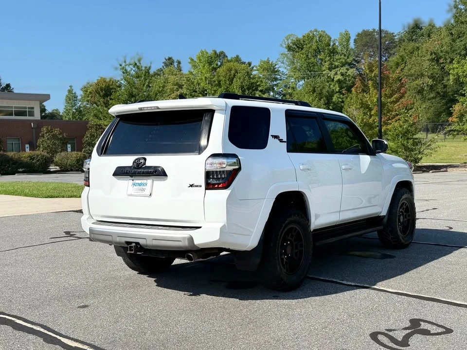 2020 Toyota 4Runner 5th Gen - Image 8 of 20