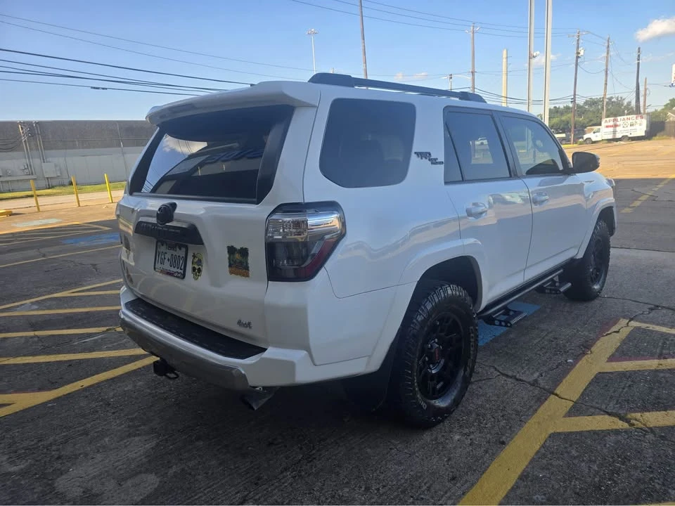 2020 Toyota 4Runner 5th Gen - Image 4 of 15