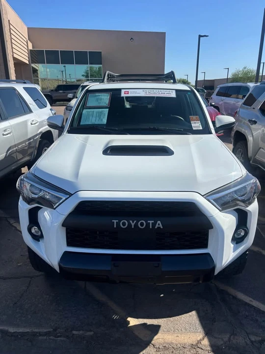 2020 Toyota 4Runner 5th Gen - Image 3 of 12