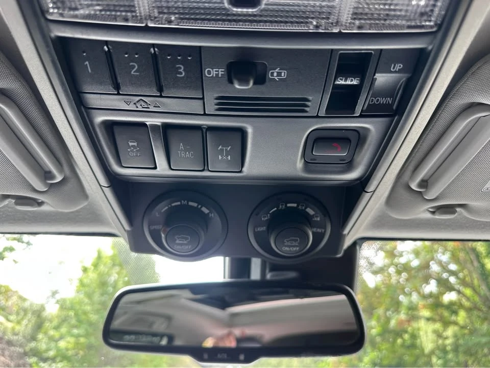 2020 Toyota 4Runner 5th Gen - Image 12 of 18