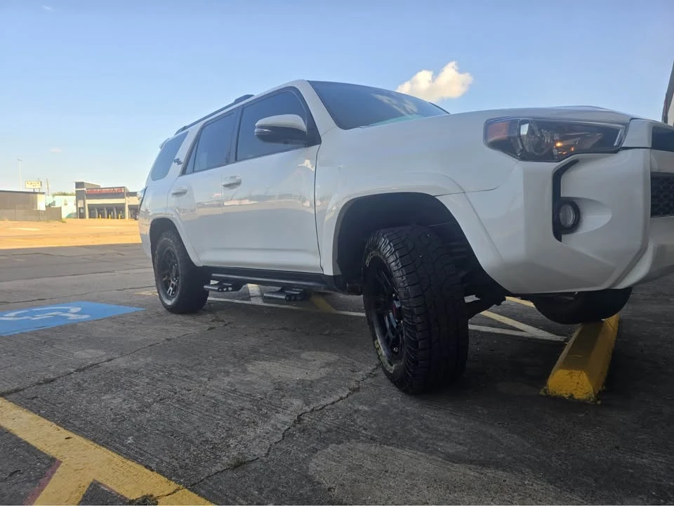 2020 Toyota 4Runner 5th Gen - Image 7 of 15