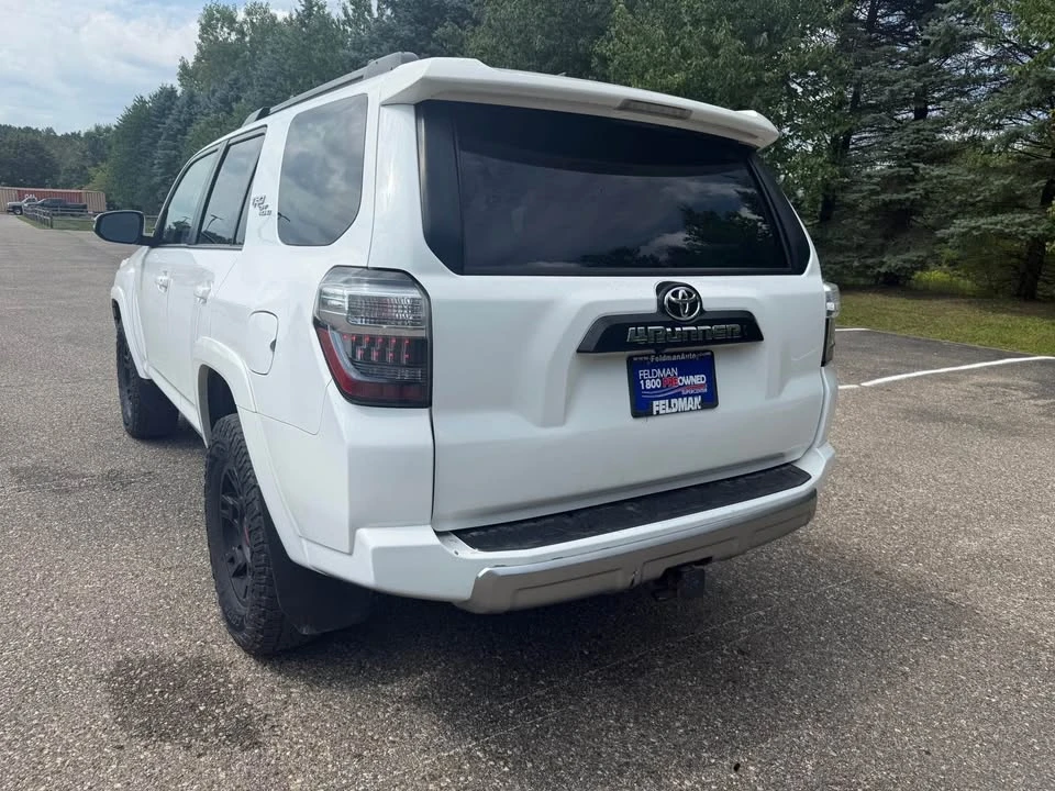 2020 Toyota 4Runner 5th Gen - Image 4 of 11