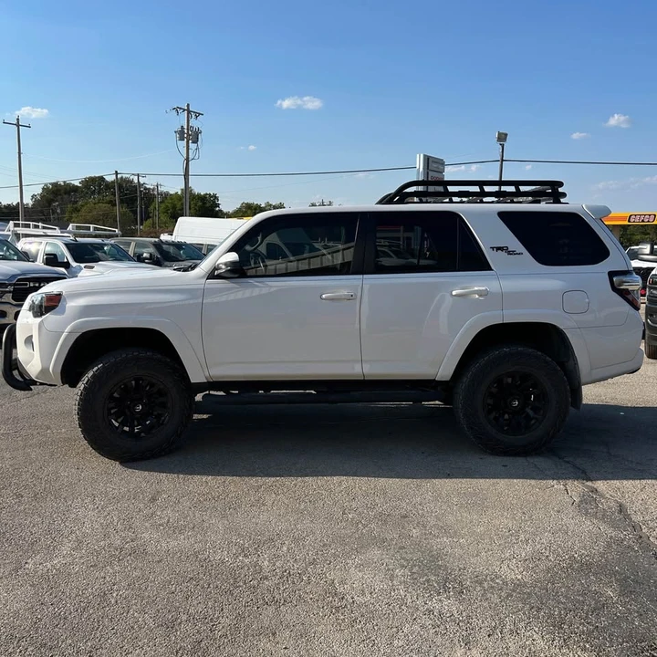 2020 Toyota 4Runner 5th Gen - Image 3 of 16