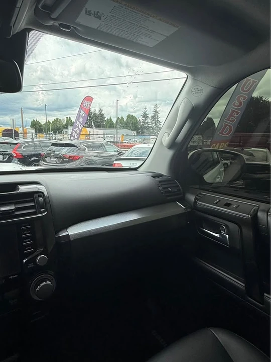 2020 Toyota 4Runner 5th Gen - Image 16 of 20
