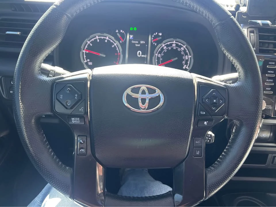 2020 Toyota 4Runner 5th Gen - Image 15 of 17