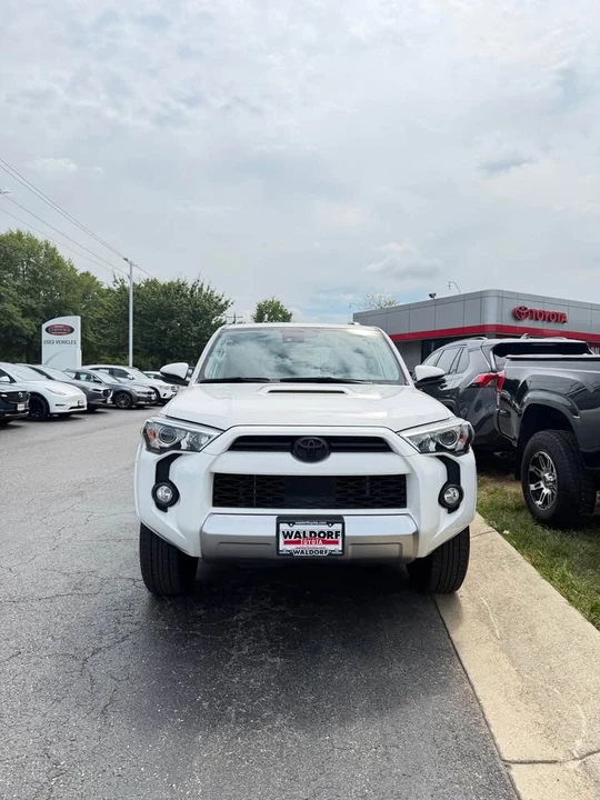 2020 Toyota 4Runner 5th Gen - Image 4 of 4