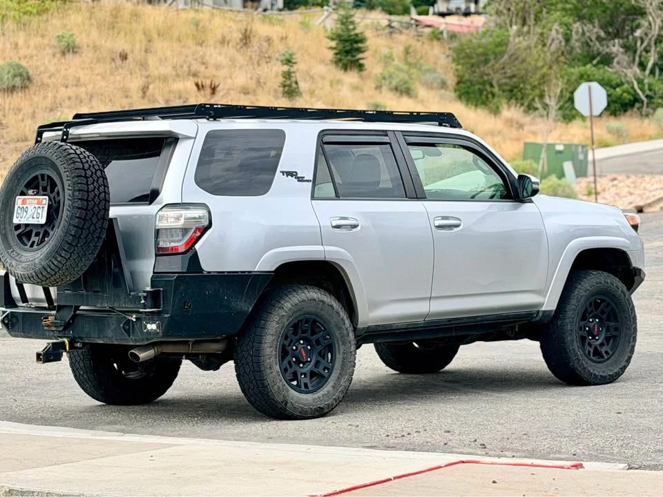 2020 Toyota 4Runner 5th Gen - Image 14 of 20