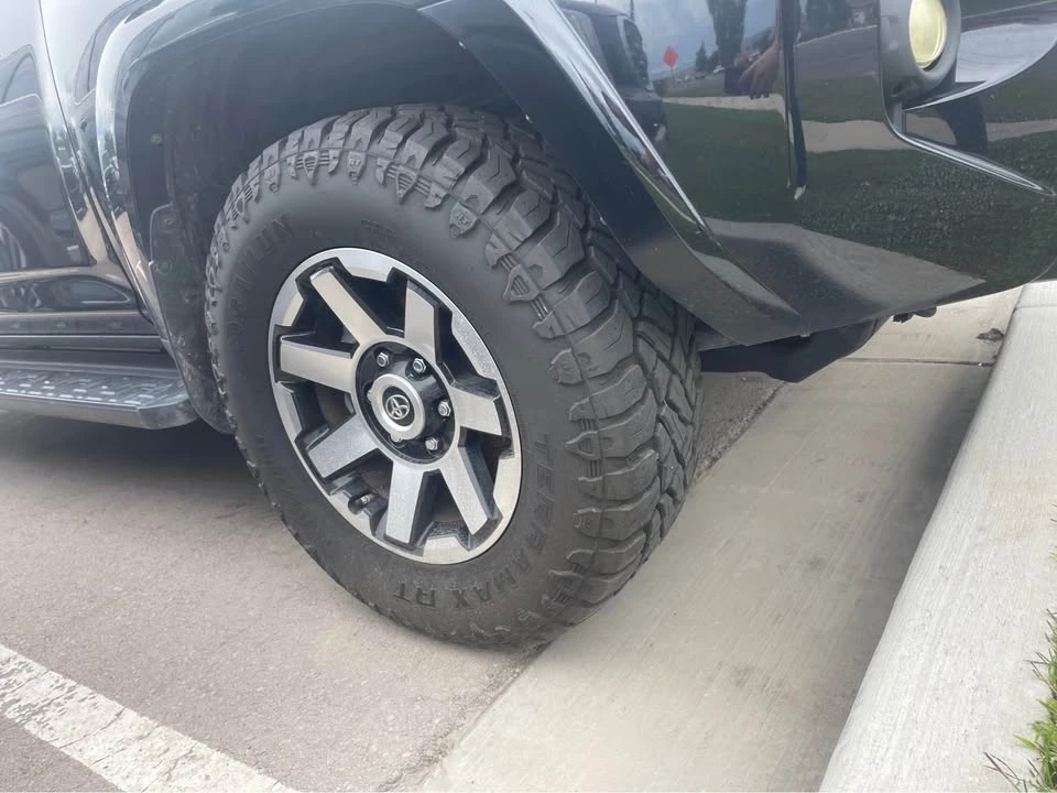 2020 Toyota 4Runner 5th Gen - Image 2 of 6
