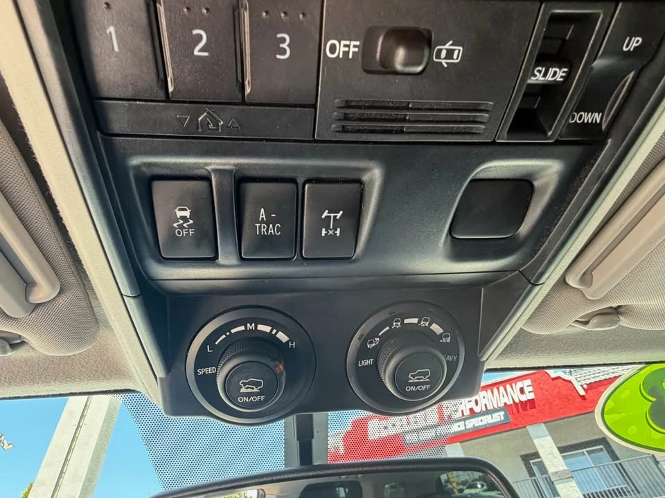 2020 Toyota 4Runner 5th Gen - Image 15 of 20