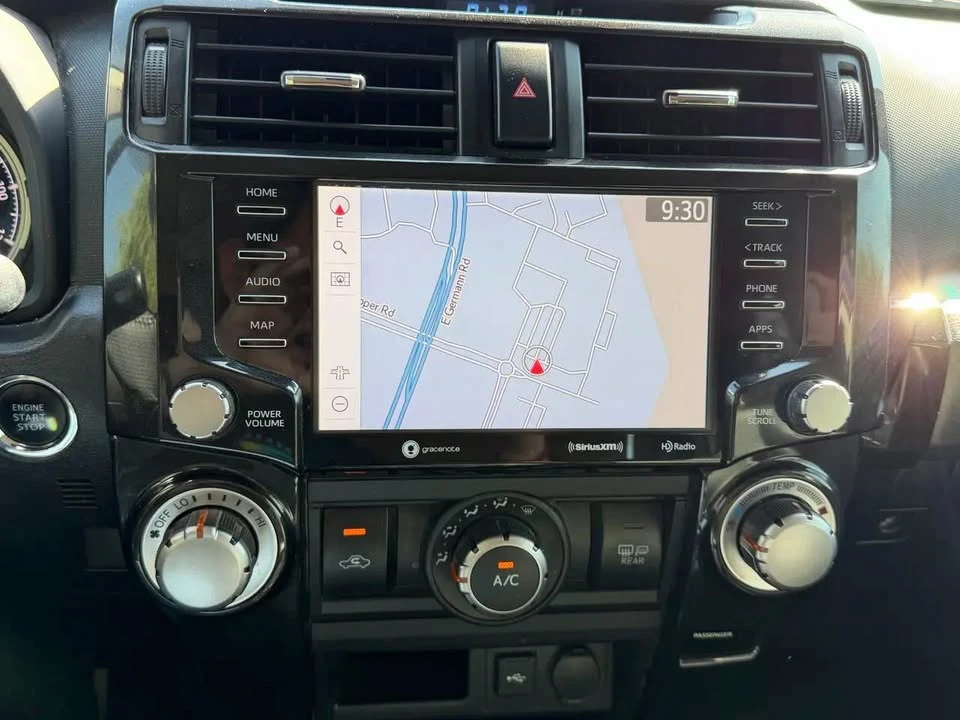 2020 Toyota 4Runner 5th Gen - Image 18 of 20
