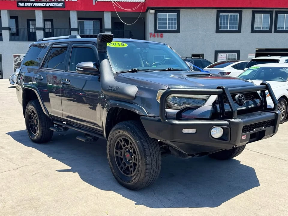 2020 Toyota 4Runner 5th Gen - Image 3 of 20