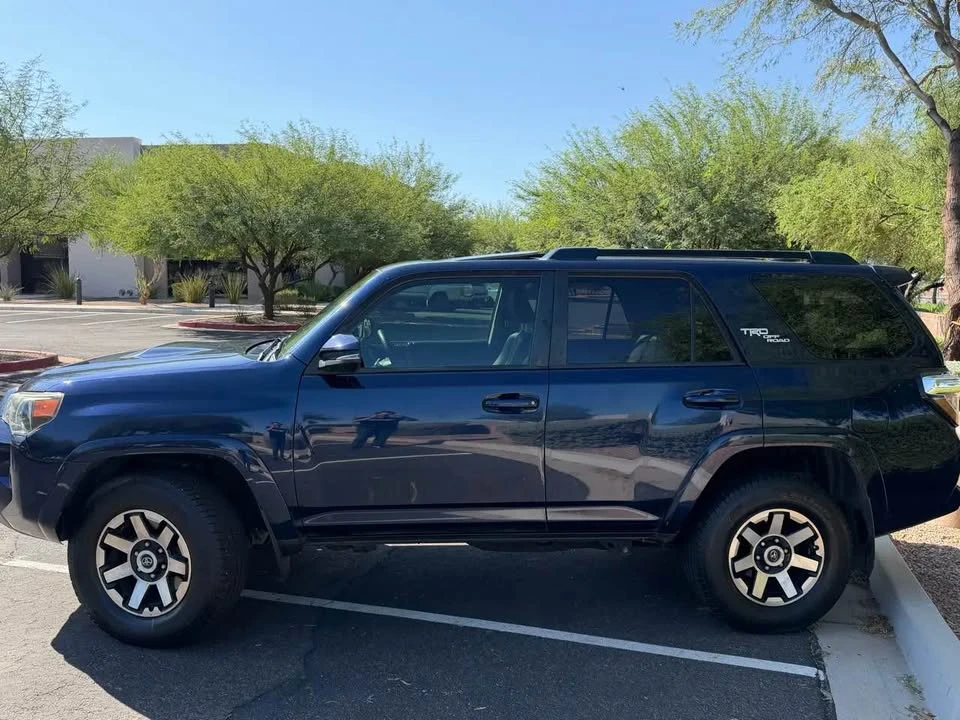 2020 Toyota 4Runner 5th Gen - Image 9 of 20