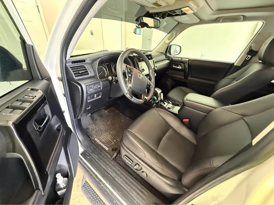 2020 Toyota 4Runner 5th Gen - Image 8 of 13