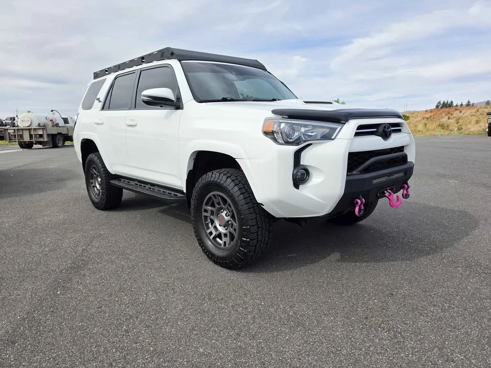 2020 Toyota 4Runner 5th Gen - Image 3 of 17