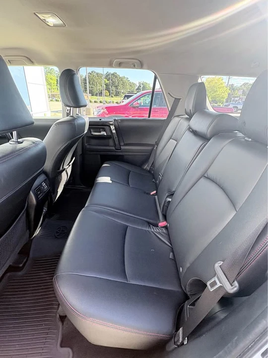 2020 Toyota 4Runner 5th Gen - Image 6 of 10