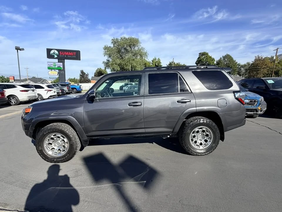 2020 Toyota 4Runner 5th Gen - Image 19 of 20
