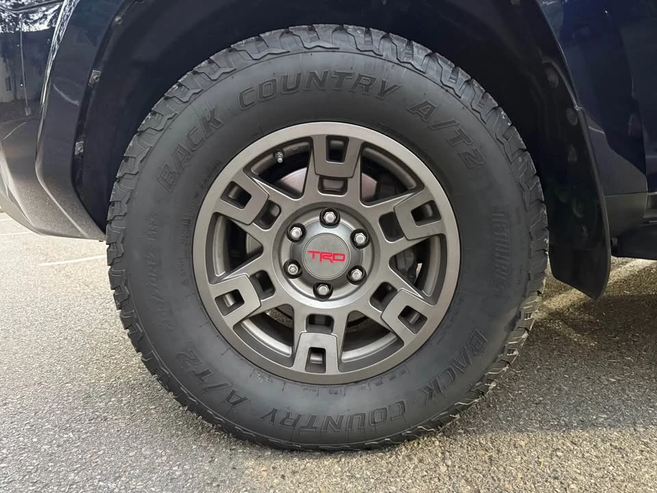 2020 Toyota 4Runner 5th Gen - Image 16 of 18