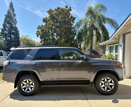 2020 Toyota 4Runner TRD Off-Road Sport Utility 4D