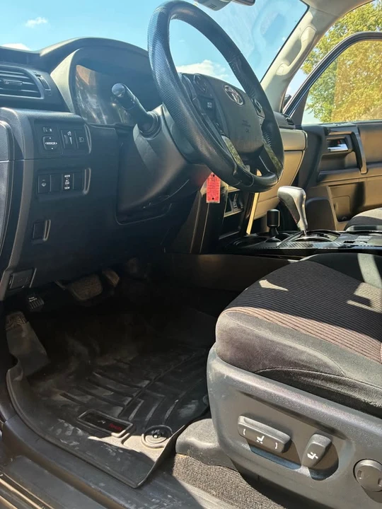 2020 Toyota 4Runner 5th Gen - Image 8 of 16