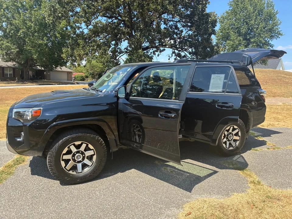 2020 Toyota 4Runner 5th Gen - Image 5 of 16