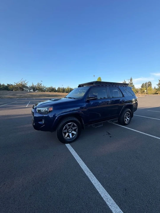 2020 Toyota 4Runner 5th Gen - Image 7 of 20