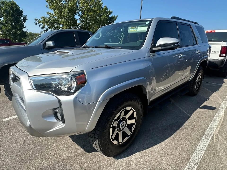 2020 Toyota 4Runner 5th Gen - Image 2 of 3