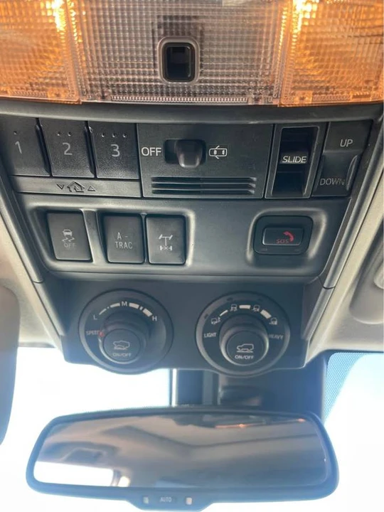 2020 Toyota 4Runner 5th Gen - Image 13 of 19