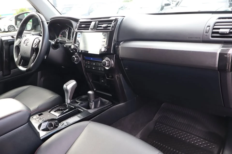 2020 Toyota 4Runner 5th Gen - Image 11 of 16
