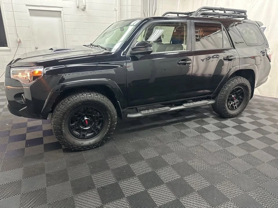 2020 Toyota 4Runner 5th Gen - Image 18 of 20